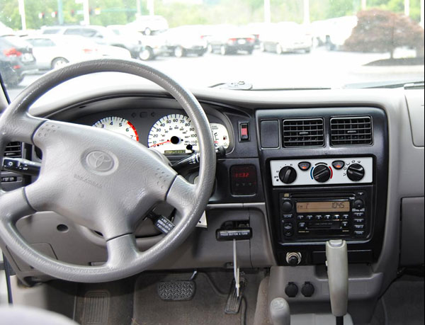 Genuine Toyota OEM HVAC Heater Temperature Control Panel – 2001-2004 Tacoma